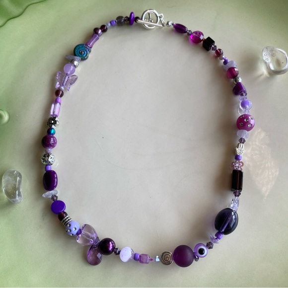 Deep Purple Beaded Necklace Butterfly Seashell Stone Flowers Hearts Spiral Hamsa - Picture 3 of 13